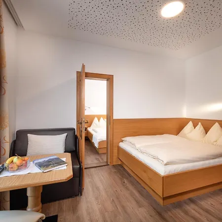 Alpenhof - New Sauna Area 酒店